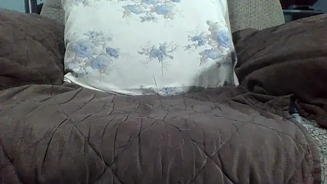 jbsklxz67 (M young) - Take off shirt