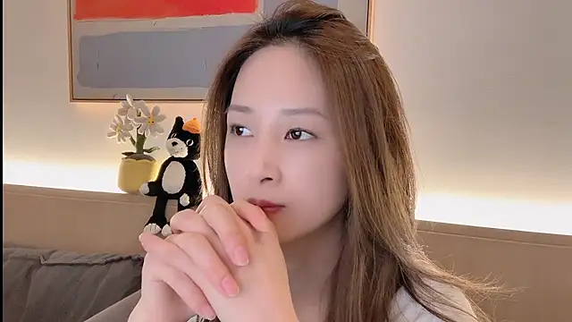 sally-- live cam on StripChat