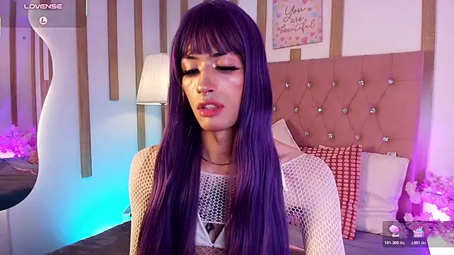 Daphne_Velmont