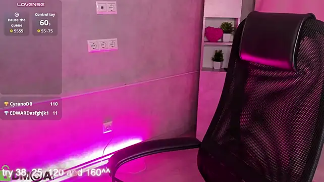 Alisa_Allison