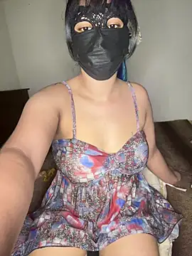 Ariana__Marie live cam on StripChat