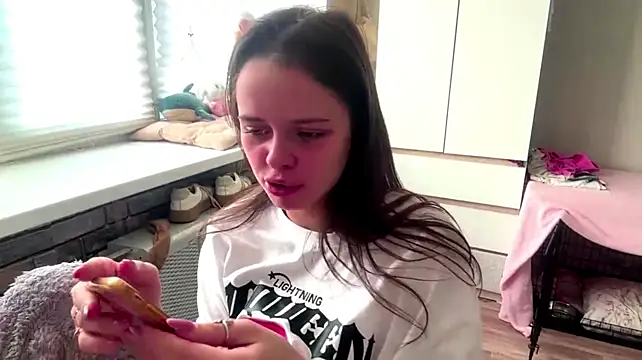 LanaSerbski live cam on StripChat