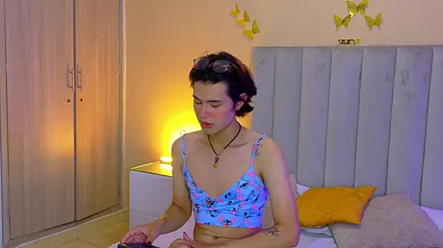 Derek_Sinn webcam