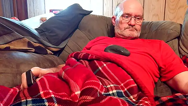 snickers1 (M grandpa) - to jerk off