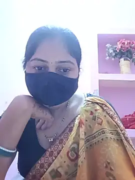 Beauty-wife live cam on StripChat
