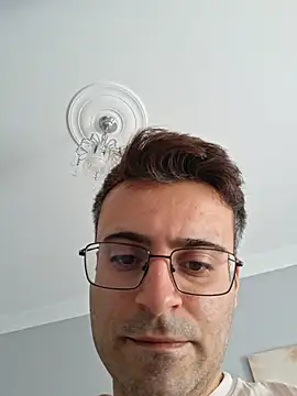 Enes（HugeTurkishCock）