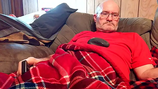 snickers1 (M grandpa) - to jerk off