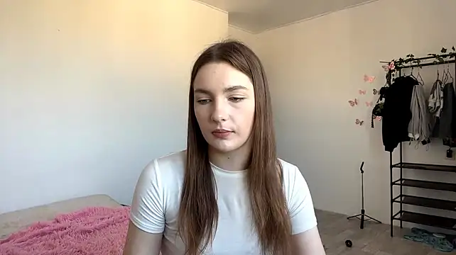 JuleCawood live cam on StripChat