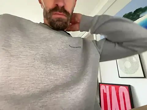 Luckyenglishmanx