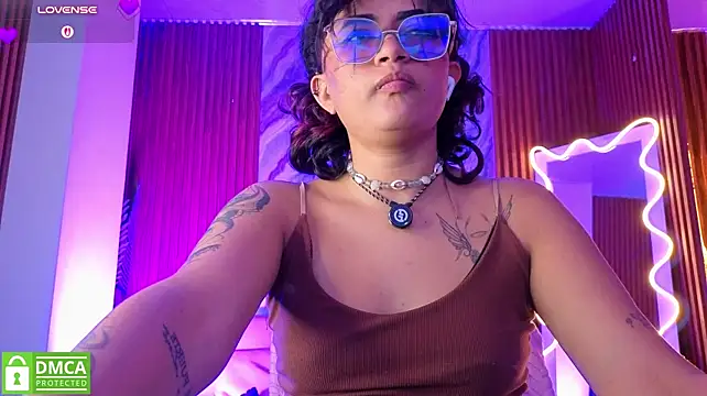 kristen_tay