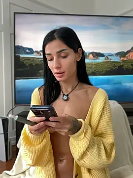 Vicky_luxe