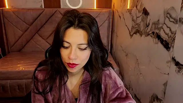Madison08_ch live cam on StripChat