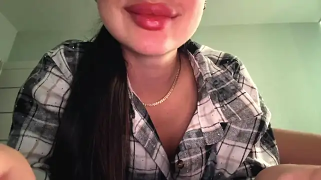 ElizKim live cam on StripChat
