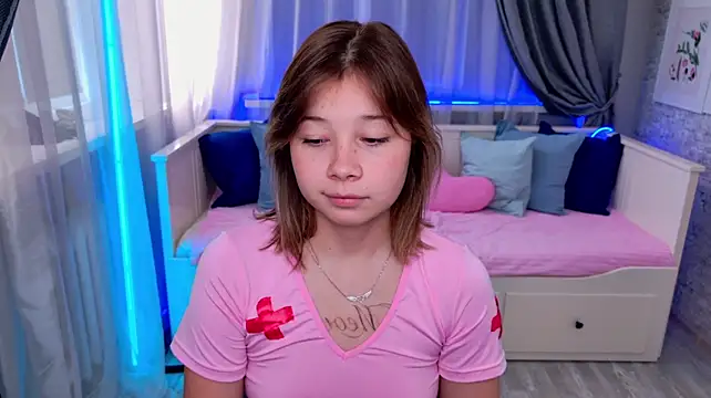 MusyCat_Star live cam on StripChat