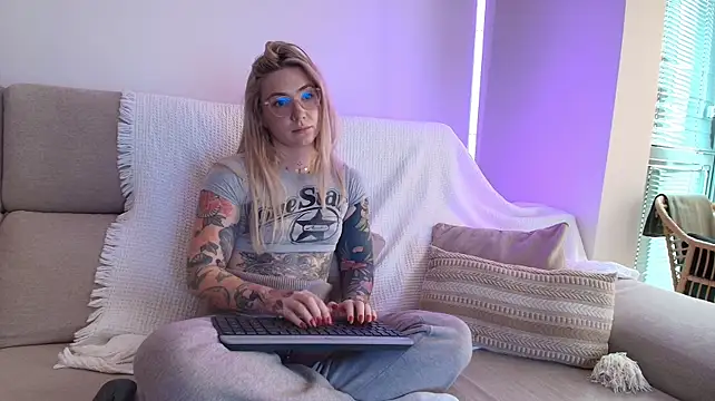 tattoobbgirl
