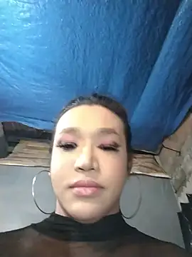 UrQueenBigCums