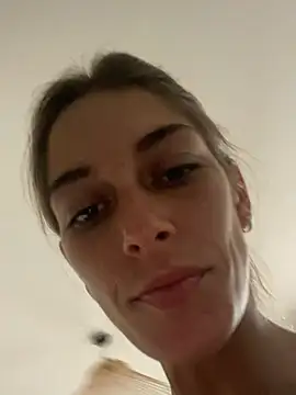 Bellalolahot