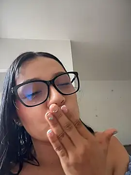lola_sweeet18 (F teen) - open ass +  control for 2 min