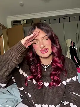 oliviaafischer (F young) - shower+ deepthroat + 4 videos