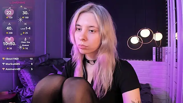 Camilla_Evers webcam