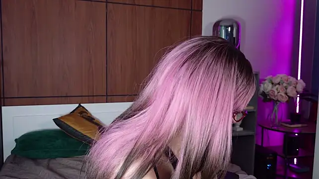 sakura_miss_ (F teen) - suck dildo