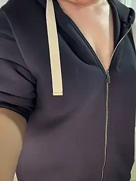 yaoyiyi-8 (F milf) - 找真JJ玩一玩
