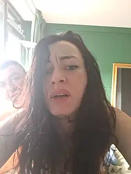 hott_parka35 (Ask my age) - Play with us