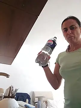 isabellecraft (F milf) - Fingers în ass