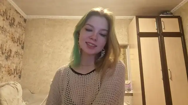 KymberlyKarhoff live sex cam