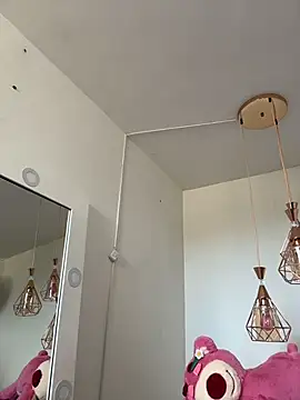 ViankaRose live sex cam