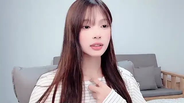 OuOrrre_ webcam