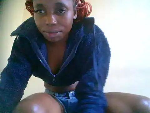Daddys-Dol2 live cam on StripChat