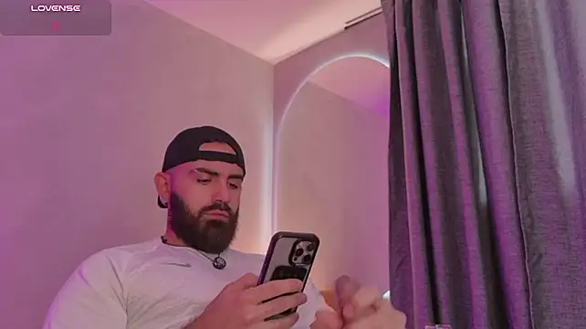 Jotace001 live cam on StripChat