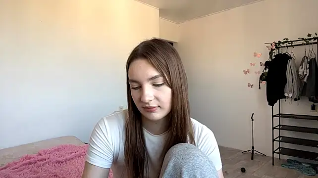 JuleCawood live cam on StripChat