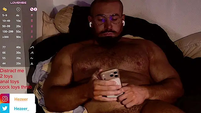 Musculus6 live cam on StripChat