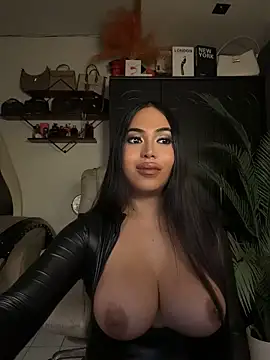 XGoodnessGracious on Stripchat