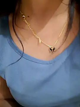 Navya6879