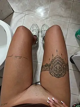 Thegirlofthemirror