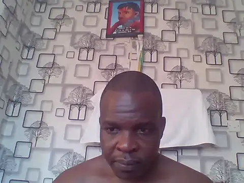 Chumba_001 live cam on StripChat