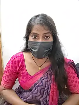 tamil_Sigappu_Roja