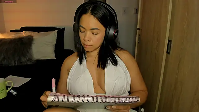 carolgaita live cam on StripChat