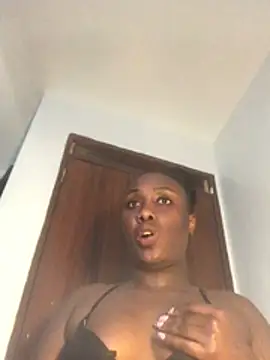 Lola_Davis6