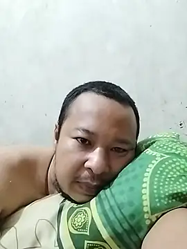 Riu696