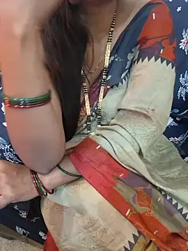 sexy_dimple_bhabi