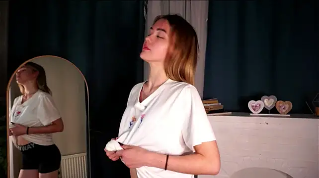 SabrinaFalley webcam