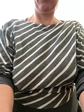 sweetmystery1 (F milf) - Get me naked