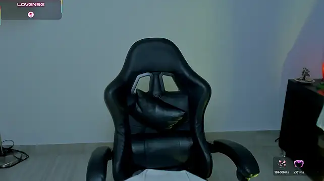 Sara_Charmy