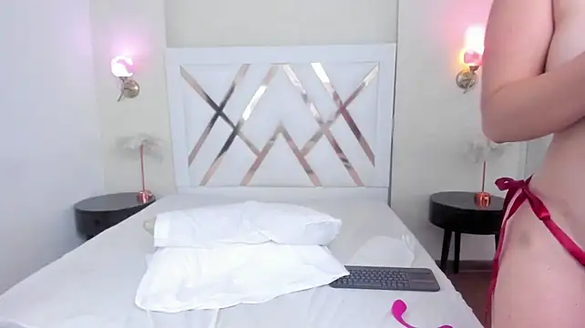 AngelicaLux