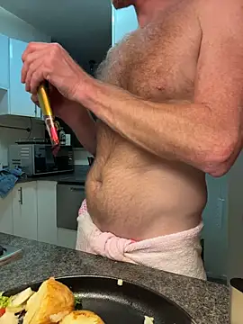 gayginger86 (Ask my age) - Tokens for new dildo