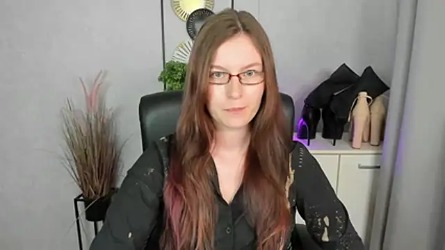 emmaxDelight live cam on StripChat